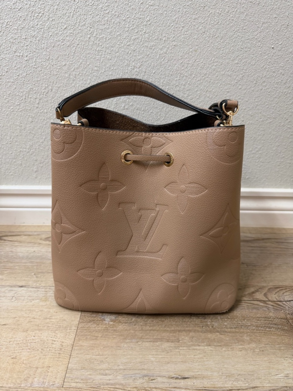 Purse - Picture 3 of 8
